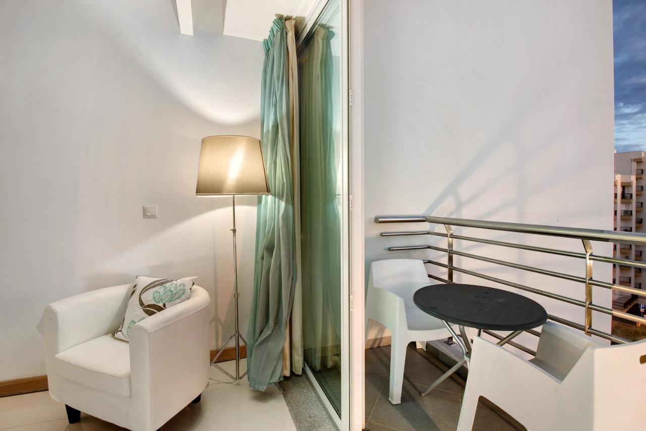 Dfm Happy Days D - Funchal Apartman Kültér fotó